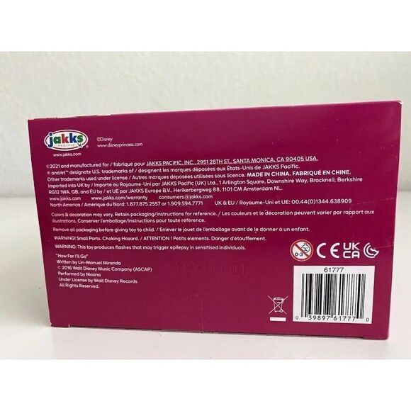 Disney Princess Moana 14” Inch Singing Doll includes Animal Friends Pua & Heihei - Picture 9 of 9